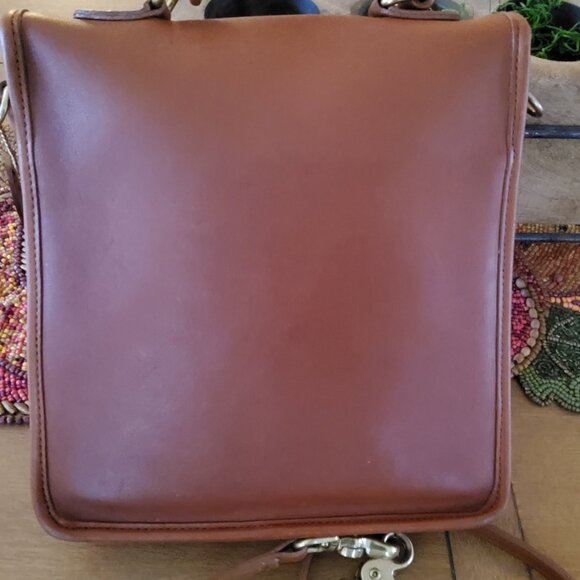 Coach Vintage Station Bag in British Tan + Hangtag and Strap 5130 - Picture 5 of 10